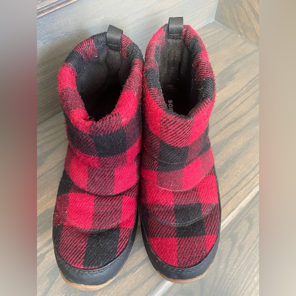 Sorel woman’s boots size 7